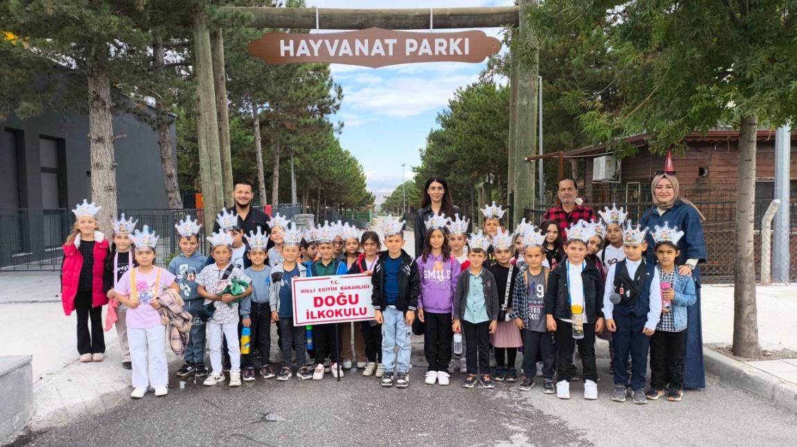Okulumuzun Hayvan Barınağı Gezisi